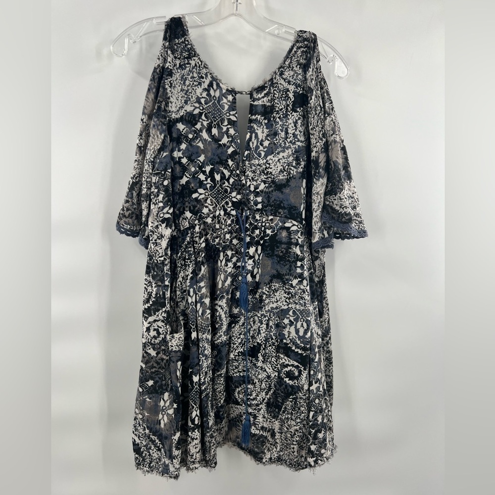 Free People floral blue grey cold shoulder blouse top size S - Picture 4 of 13